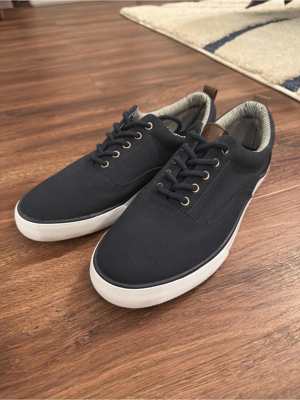 Goodfellow & Co Men's Navy Canvas Low-Top Sneakers - Casual Lace-Up